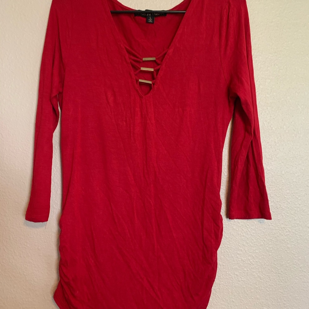 Red Tee